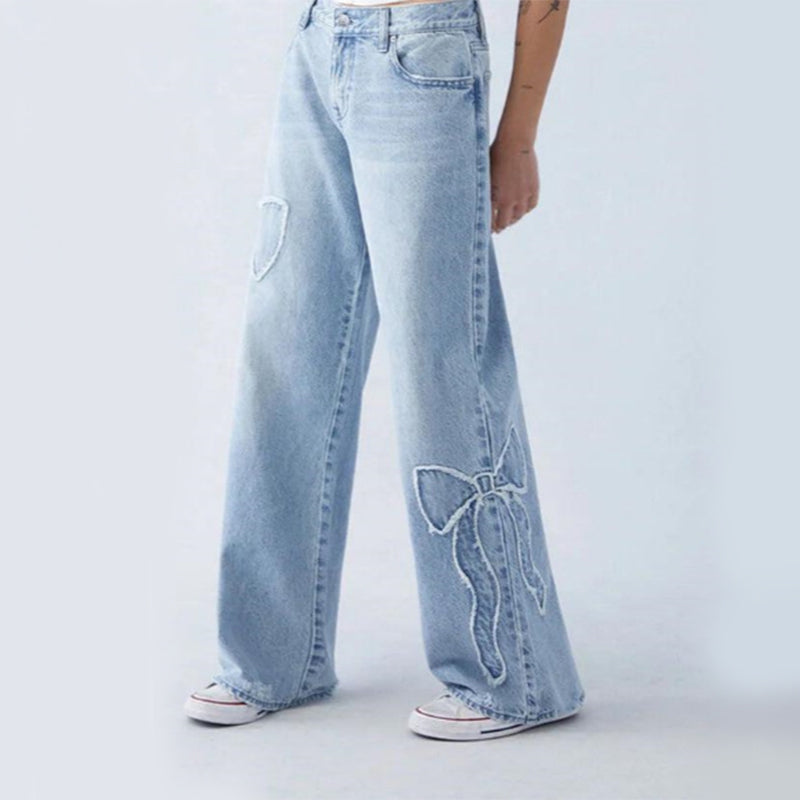 Sofia™ | Vide Jeans med Broderede Sløjfer