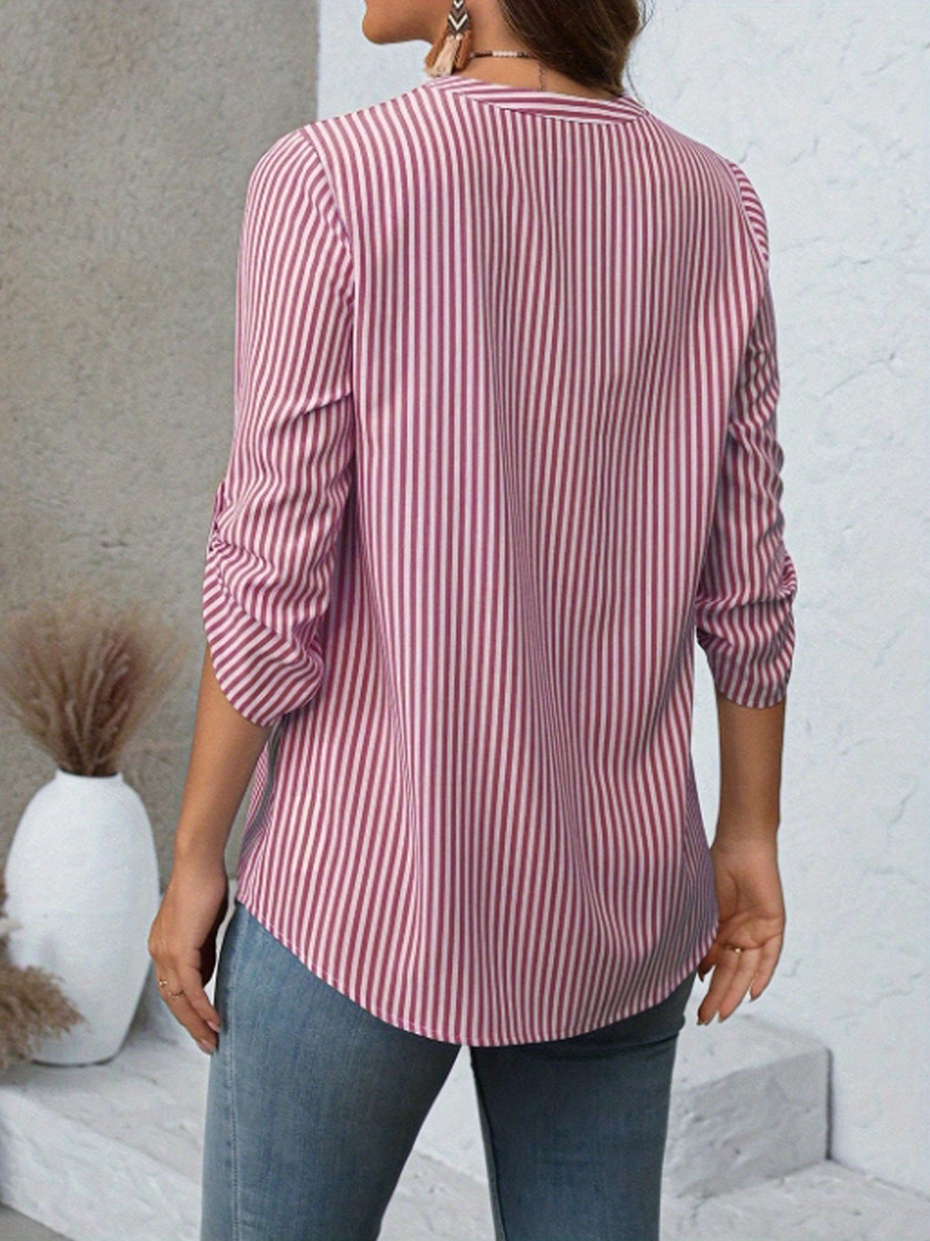 Sofia™ | Stribet V-hals Tunika Bluse – Afslappet Elegance